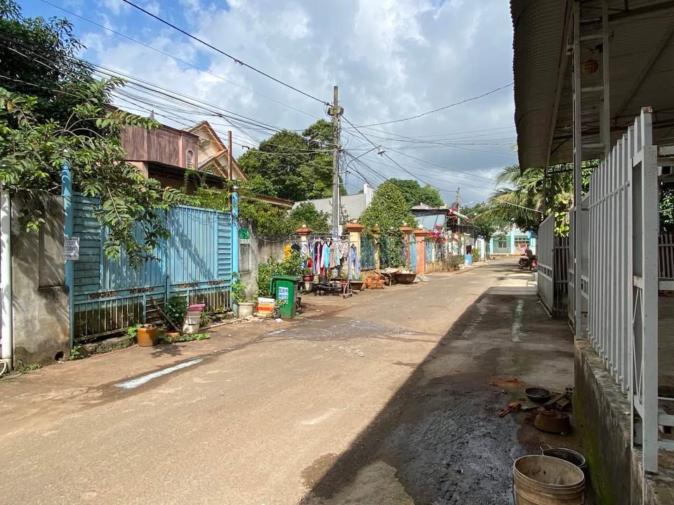 Nhà bán phường Bàu Sen, Long Khánh 163m² giá 3.4 tỷ - Thiết kế hiện đại, ô tô vào tận nơi!