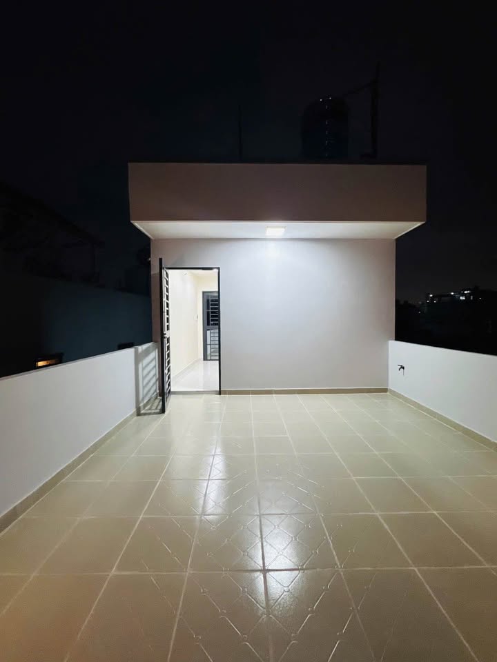 Nhà 4 tầng Phạm Thế Hiển, Quận 8, 49m² giá chỉ 8.83 tỷ - Đầu tư sinh lời ngay!