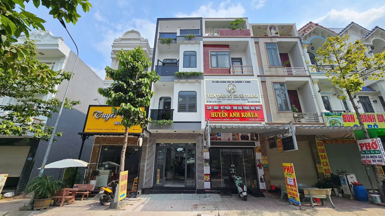 Nhà mặt tiền kinh doanh 72m² - Đường Chính Phú Hồng Thịnh 8, Bình Chuẩn - Giá 5.8 tỷ thương lượng!