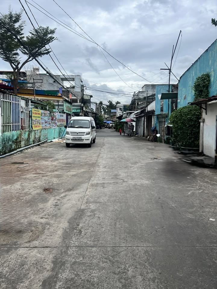 Mặt tiền FrontHouse 10m Lê Thị Hoa, Thủ Đức 200m² giá 11 tỷ - Đầu tư sinh lời không thể bỏ lỡ!