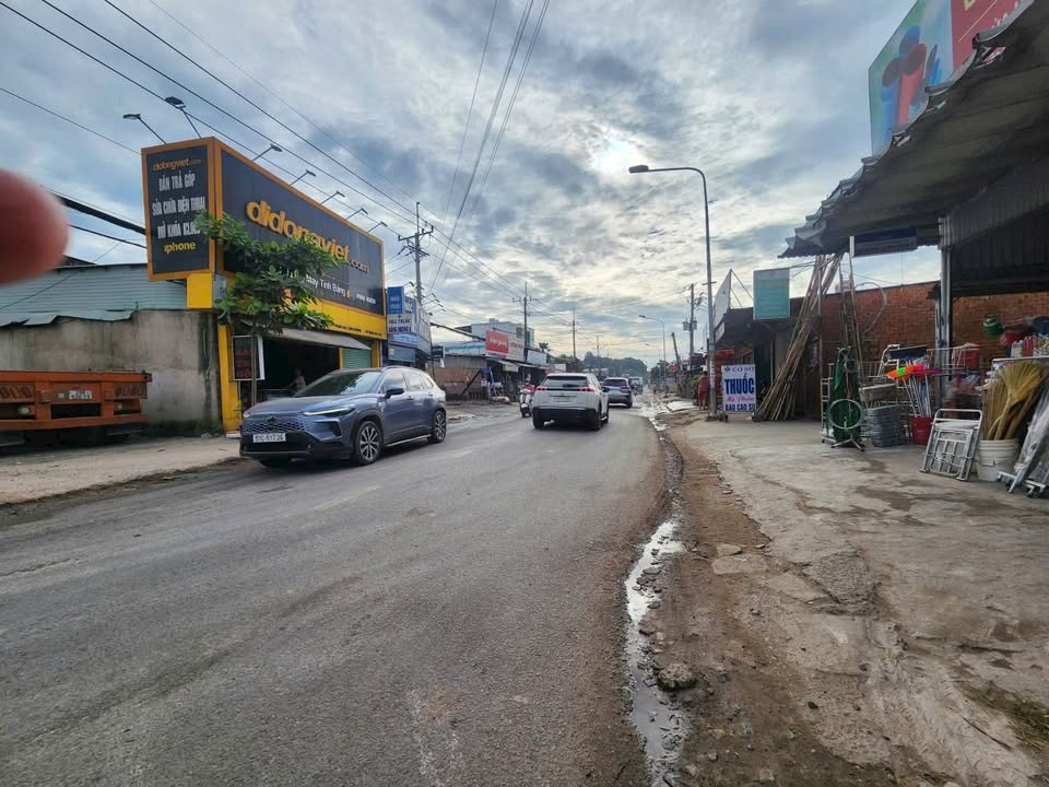 Đất mặt tiền Bùi Hữu Nghĩa, Thuận An 661m² giá chỉ 30 triệu/m² - Cơ hội đầu tư sinh lời!