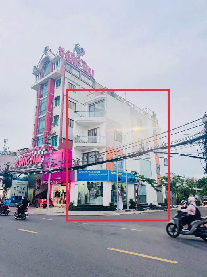 Nhà góc 2 mặt tiền Phạm Văn Thuận Biên Hòa 84m² giá 15 tỷ - Đầu tư sinh lời hấp dẫn!