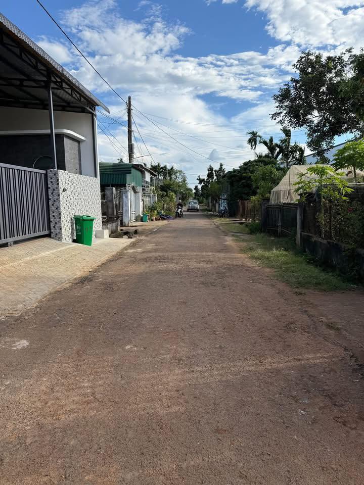 Đất nền Tân Lập Buôn Ma Thuột 217m² giá 1.9 tỷ - Vị trí đẹp, kinh doanh thuận lợi!