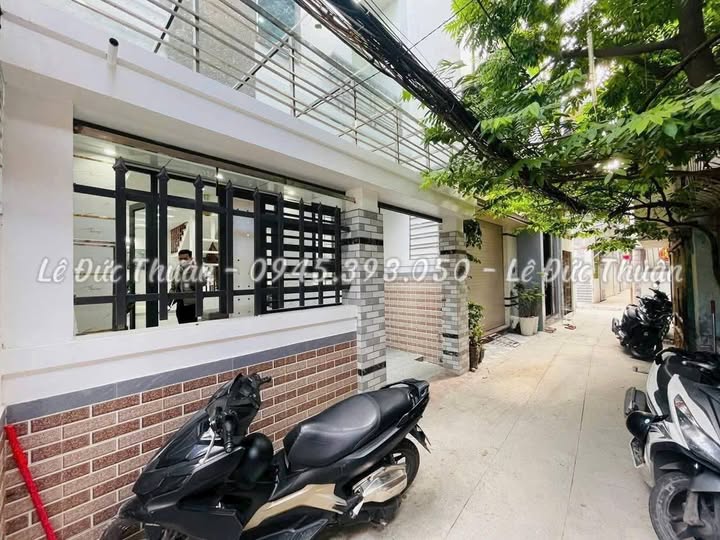 Nhà đẹp 4 tầng Nguyễn Công Hòa 48m² giá 3.9 tỷ - Sân cổng riêng, giao dịch minh bạch!