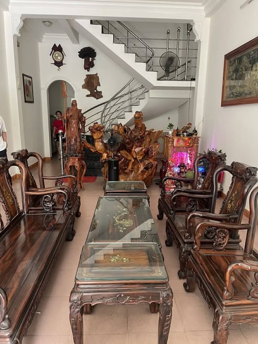 Nhà mặt phố Lê Đình Lý, Đà Nẵng 96m² giá 16.5 tỷ - Kinh doanh đỉnh cao!