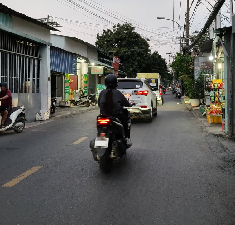 Nhà mặt tiền đường ô tô thông Phước Long 80m² giá 8.5 tỷ - Kinh doanh thuận lợi!