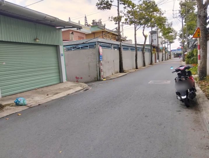 Bán đất mặt tiền Trần Văn Hiền, Mỹ Tho 90m² giá 2.5 tỷ - Vị trí đắc địa cho kinh doanh!