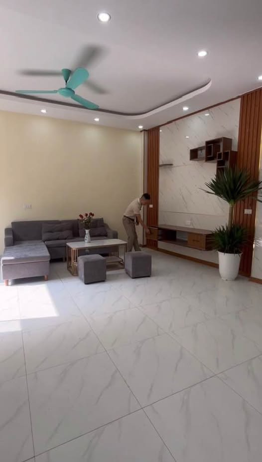 Nhà mới Liên Ninh - Thanh Trì 45m² giá 5 tỷ - Sổ đỏ chính chủ, ở ngay!