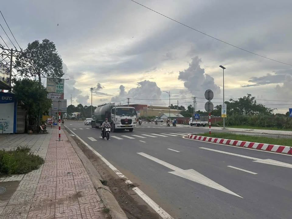 Nhà phố Trà Vinh 75m² giá thỏa thuận - Hẻm ô tô, vị trí đẹp mê hoặc!