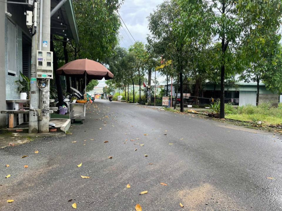 Đất thổ cư 178m² tại Trảng Dài, Biên Hòa - Sổ đỏ chính chủ, giá 4.7 tỷ thương lượng nhẹ