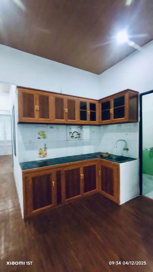 Nhà cấp 4 sân vườn 110m² tại Nguyễn Mộng Tuân, Hòa Minh - Giá chỉ 3.3 tỷ!