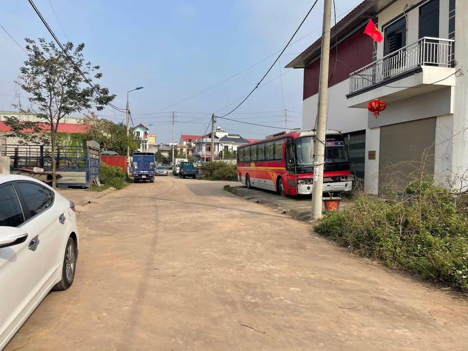 Đất nền Dĩnh Trì, Bắc Giang 98m² giá 3 tỷ - Vị trí vàng gần cụm CN!