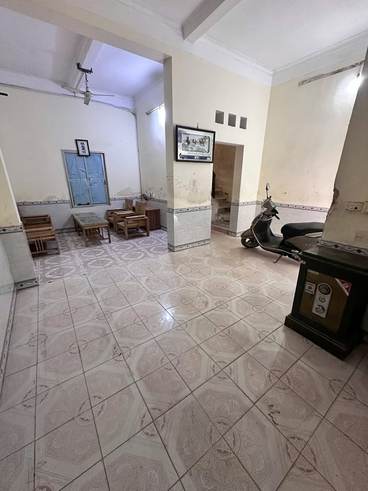 Nhà cho thuê 2 tầng tại Trần Nguyên Hãn, Bắc Giang - Giá chỉ 3 triệu/tháng!