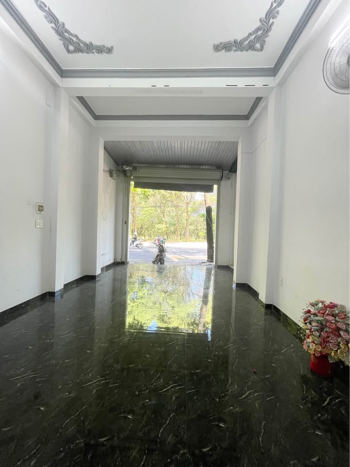 Nhà mặt tiền Phan Bội Châu, Buôn Ma Thuột 76m² giá 8.5 triệu - Phù hợp kinh doanh!