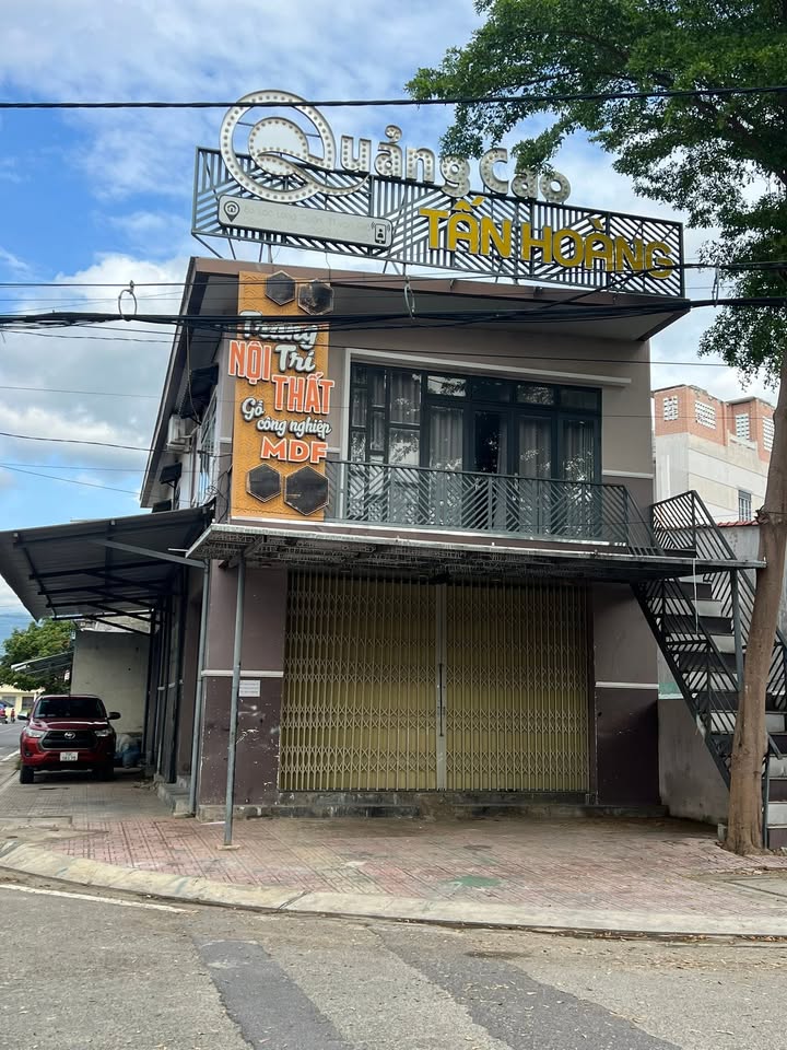 Cho thuê mặt bằng kinh doanh tại Vạn Ninh - Góc ngã 4 Lạc Long Quân và Lê Đại Hành - Địa điểm lý tưởng cho mọi loại hình kinh doanh!