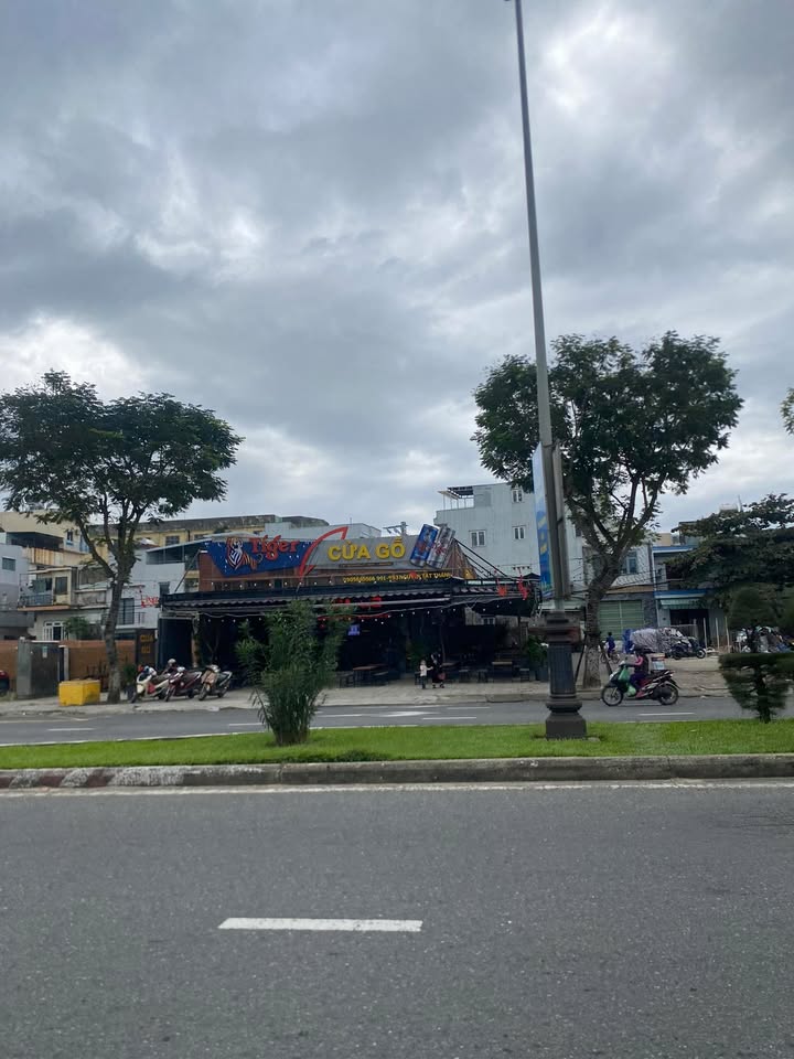 FrontHouse Mặt tiền Hoàng Văn Thái Đà Nẵng 113m² giá 4 tỷ - Vị trí kinh doanh sầm uất!