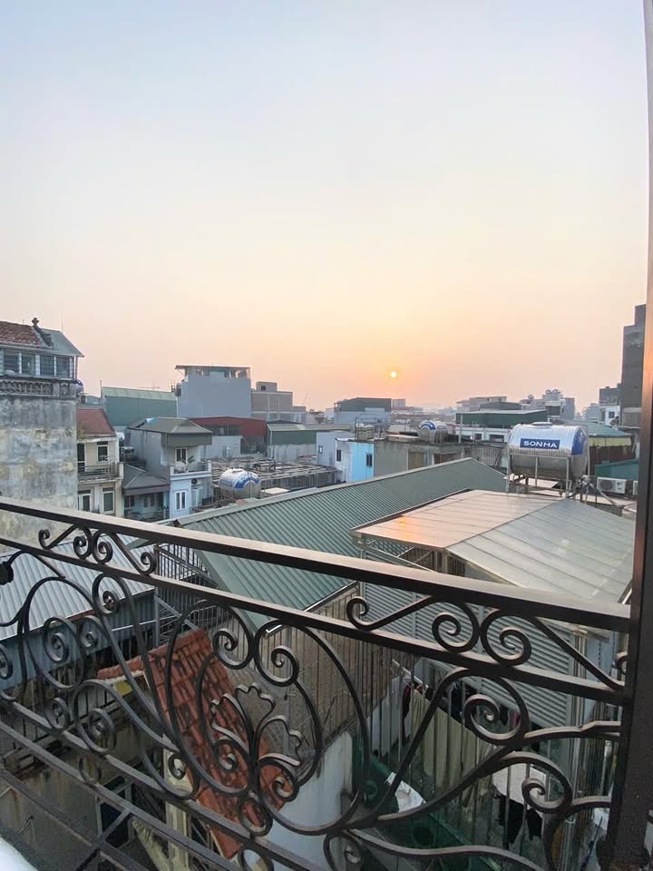 Cho thuê phòng trống tại 8 Lê Quang Đạo, 25m² giá 4.3 triệu - Ưu đãi đặc biệt 600k/3 tháng!