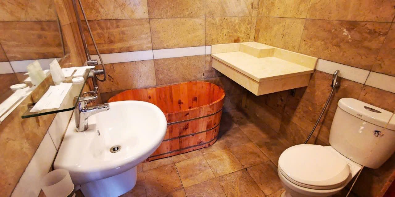 Căn hộ 1 phòng ngủ tại ngõ 82 Văn Cao, Ba Đình - Giá chỉ từ 7 triệu/tháng!