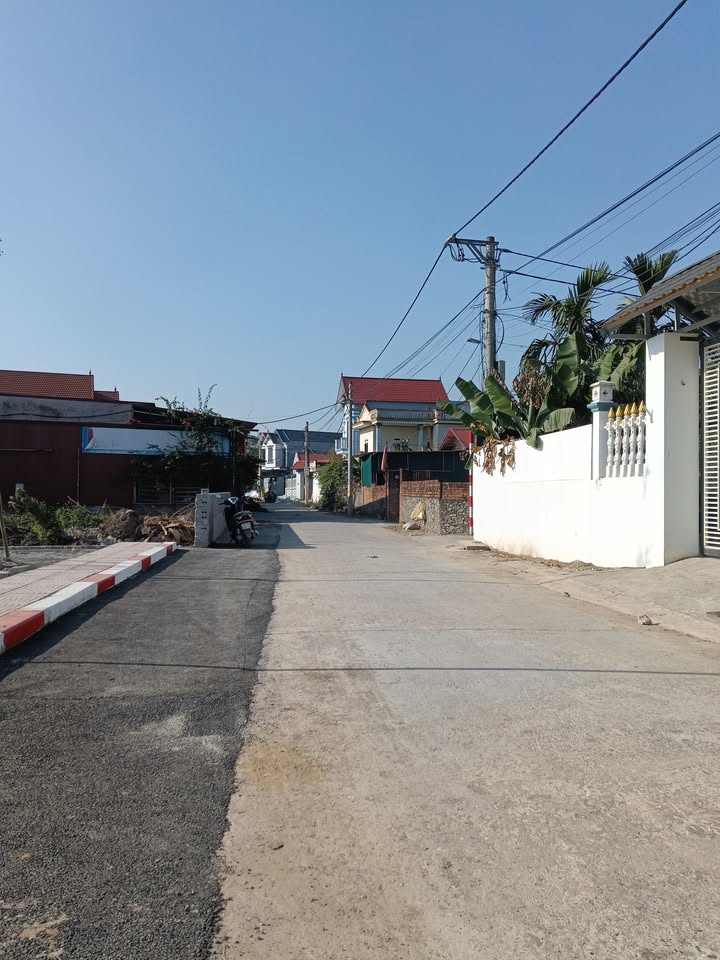 Đất nền Hương Sơn - Mỹ Đức 80m² giá 1.7 tỷ - Mặt tiền kinh doanh tuyệt vời!