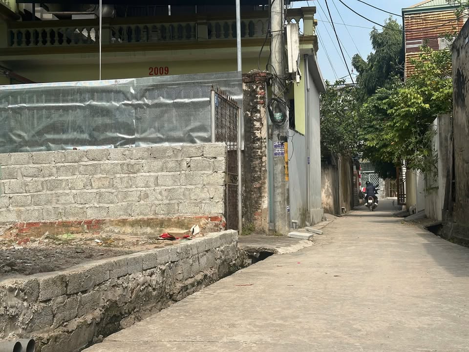 Đất thổ cư 90m² tại xã Hồng Sơn, Hà Nội - Vị trí đắc địa, giá chỉ 1.6 tỷ!