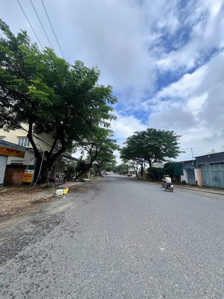 Đất Lành Nha Trang 74m² giá 5 tỷ - Lô sạch đẹp như hoa hậu!