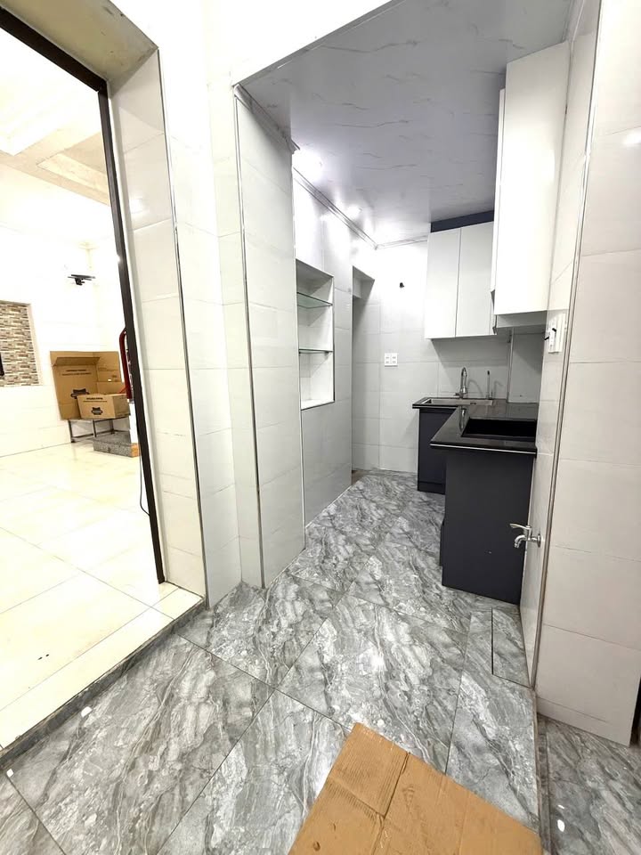 Nhà 2 Tầng Vạn Kiếp Hồng Bàng 30m² giá 1.56 tỷ - Ngõ thông ô tô đỗ gần nhà!