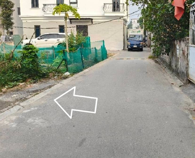 Đất Bát Tràng Gia Lâm 58m² giá 6.5 tỷ - Sổ đỏ chính chủ, ô tô tránh nhau!