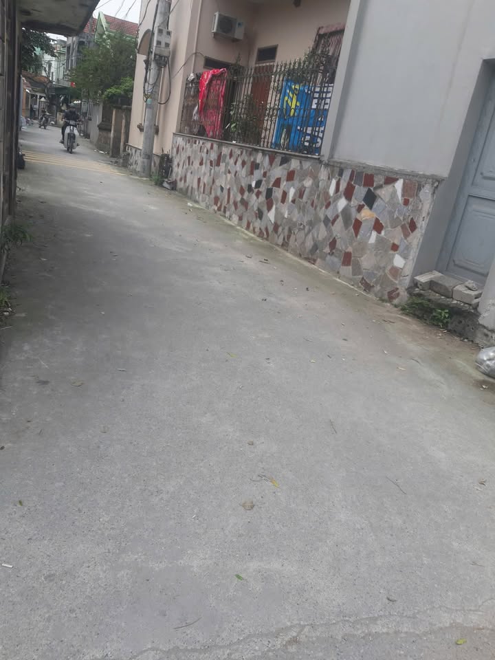 Đất nền Bích Trì 157m² giá 20 triệu/m² - Sổ đỏ chính chủ, vị trí đắc địa!