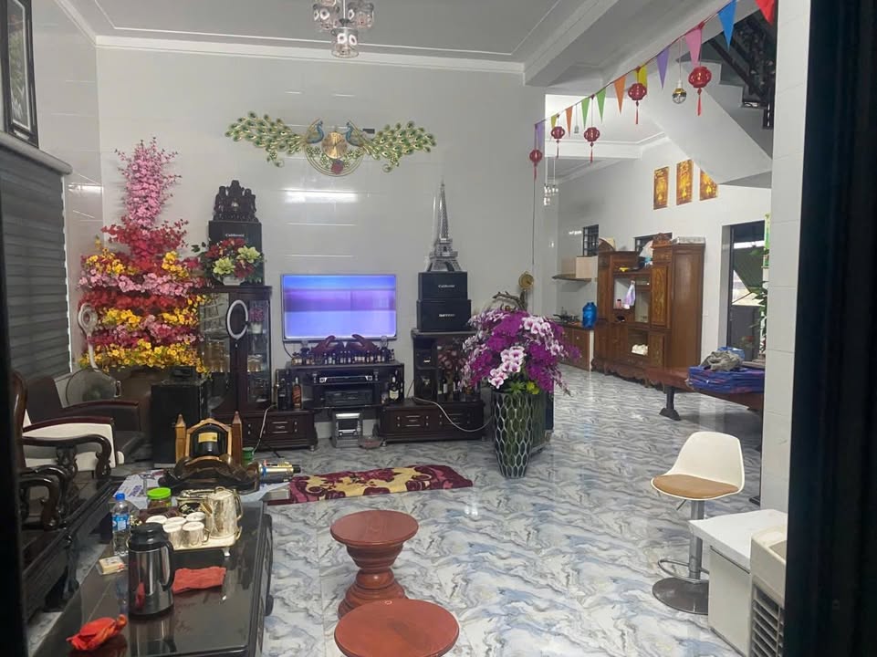 Nhà mái bằng hiện đại tại Xuân Lĩnh, Nghi Xuân 530m² giá chỉ 2.6 tỷ - Cơ hội vàng cho nhà đầu tư!