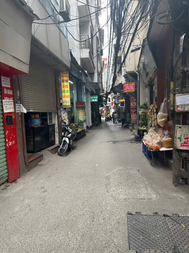 Nhà phố Phùng Khoang, Nam Từ Liêm 42m² giá 11 tỷ - Kinh doanh sầm uất!