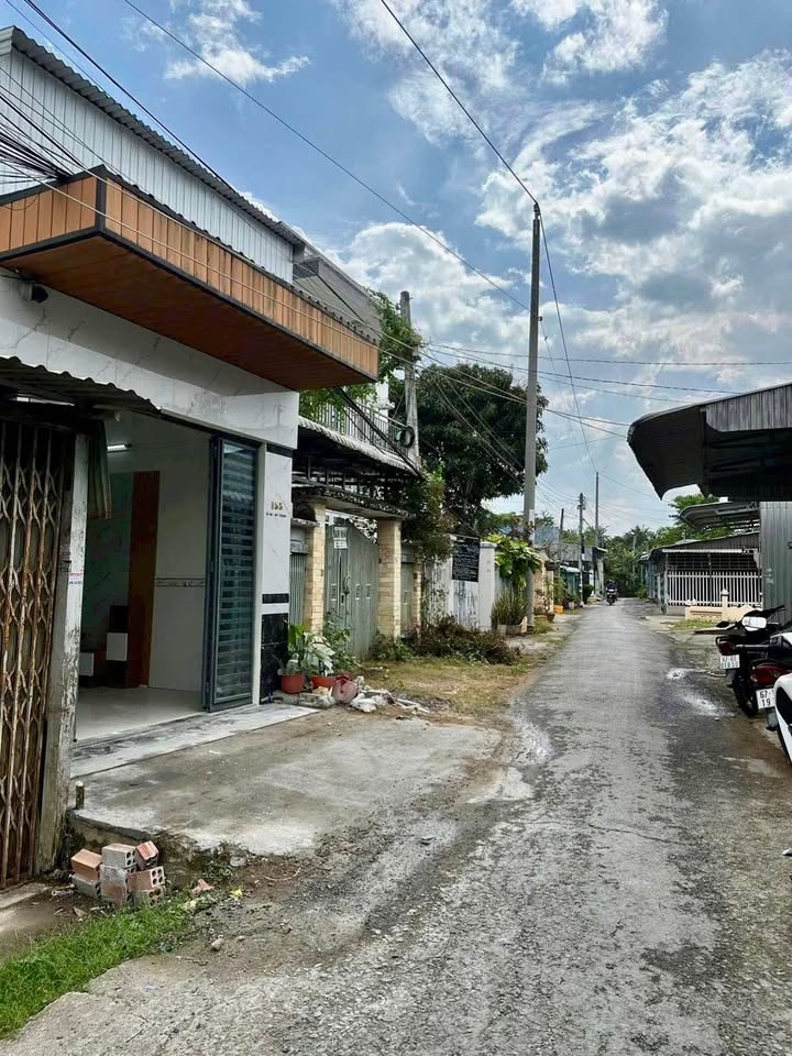 Nhà bán tại Rạch Cái Sắn, Mỹ Thạnh 55.9m² giá 800 triệu - Ô tô vào tận nhà!