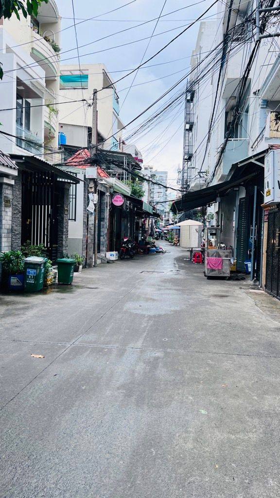 Đất mặt tiền đường Nguyễn Thị Tần, quận 8, 107m² giá 12 tỷ - Sổ đỏ chính chủ!