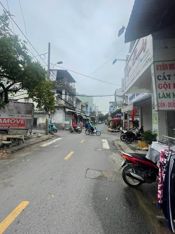 Đất nền Hẻm 688/76 Tân Kỳ Tân Quý 75m² giá 6.3 tỷ - Cơ hội đầu tư sinh lời!