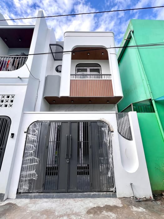 Nhà trệt lầu đường Nguyễn Văn Cừ, Cần Thơ 67m² giá 3.75 tỷ - Kết cấu chắc chắn, nội thất cao cấp!