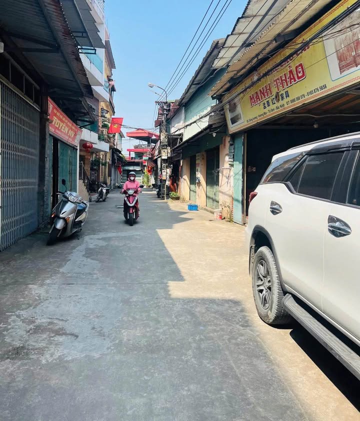 Đất nền phố Đồng Hương Từ Sơn 40.9m² giá 1 tỷ - Sổ đỏ chính chủ, đầu tư sinh lời!