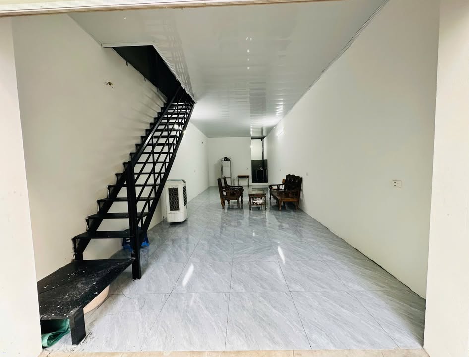 Nhà cho thuê 50m² đường Cao Trung 1, Đức Giang - Giá chỉ 3 triệu/tháng!