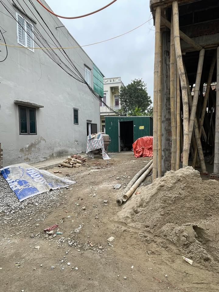 Lô đất Cốc Hạ 2 - Đông Hương 55m² giá 2 tỷ - Đất đầu ve 3 mặt thoáng!