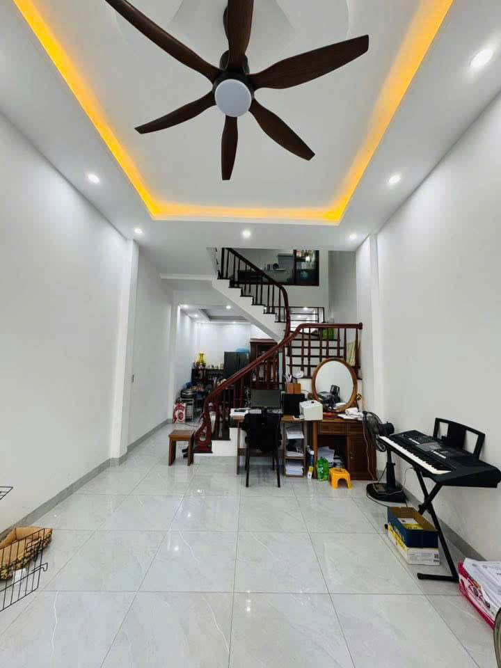 Nhà 4 tầng Nguyễn Chí Thanh, Hải Dương 51.6m² giá 3 tỷ - Chính chủ bán gấp!