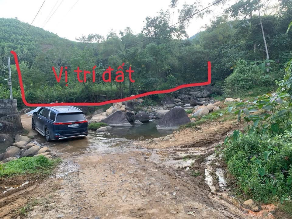 Đất nền Kim Bôi 1150m² giá 2.3 tỷ - Bám suối, vị trí đắc địa!