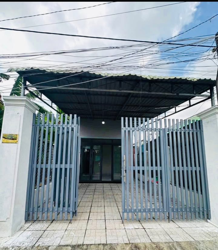 Nhà bán tại hẻm 31 Lạc Long Quân, Tây Ninh - 56m² giá 1.29 tỷ - Chính chủ cần bán gấp!