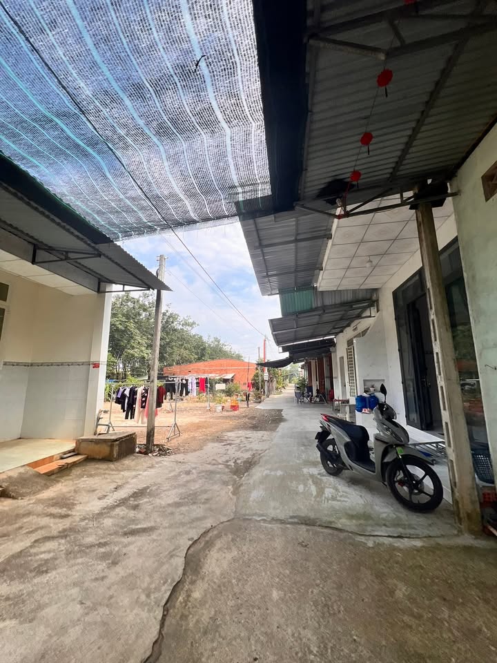 Nhà liền kề tại Ninh Thạnh, Tây Ninh 196m² giá 750 triệu - Cơ hội đầu tư không thể bỏ lỡ!