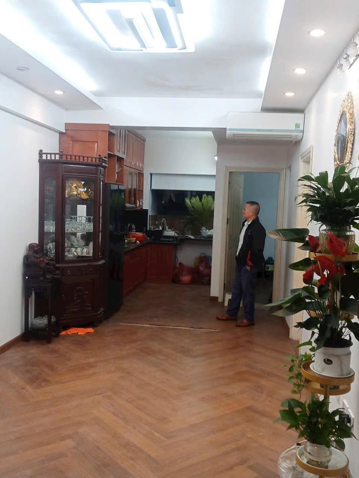 Căn hộ 2 phòng ngủ Sài Đồng, Long Biên 66m² giá 3.9 tỷ - Chính chủ bán gấp!