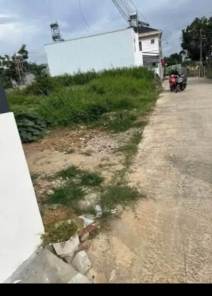 Đất nền Phú Hội Nhơn Trạch 110m² giá 1.1 tỷ - Sẵn thổ cư, thuận tiện di chuyển!