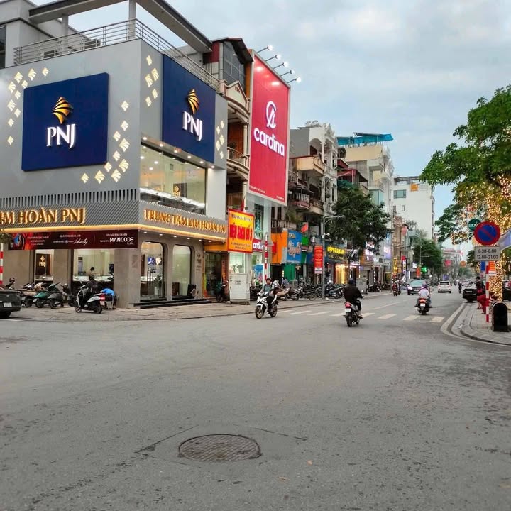 Mặt Phố Châu Cầu, Phủ Lý 155m² - Kinh doanh sầm uất, vị trí đắc địa!