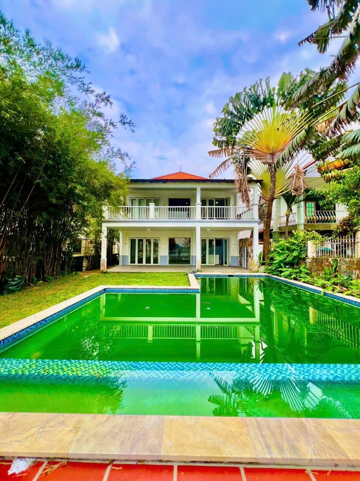 Nhà biệt thự phường An Phú Đông quận 12 800m² giá 27 triệu - View sông Sài Gòn tuyệt đẹp!