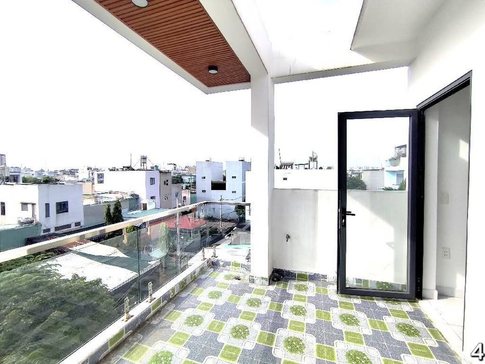 Nhà 5 tầng Thạnh Lộc 52m² giá 6 tỷ - Thiết kế hiện đại, sẵn sàng ở ngay!