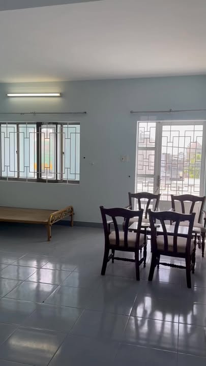 Nhà mặt tiền D1, KDC Việt Sing, 320m² cho thuê - Giá siêu hấp dẫn!