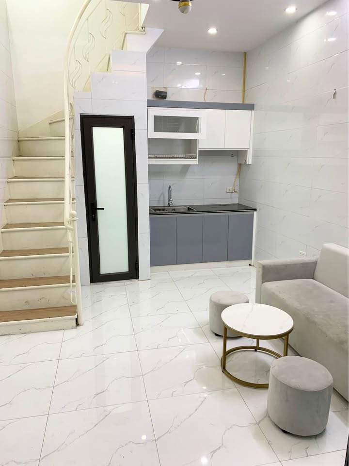 Nhà độc lập 3 tầng Trần Nguyên Hãn 25m² giá 1.188 tỷ - Nội thất sang trọng, vào ở ngay!