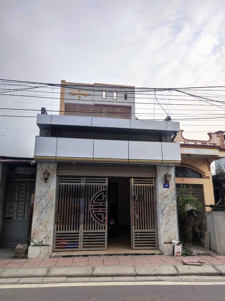 Nhà 2 tầng độc lập tại Mỹ Tranh, An Dương 92.5m² giá 4.3 tỷ - Thiết kế hiện đại, ô tô vào tận nhà!