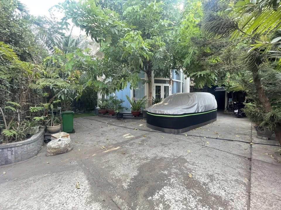 Bán biệt thự & kho hẻm 8m Trường Chinh, Q. Tân Bình 560m² - Pháp lý đầy đủ!